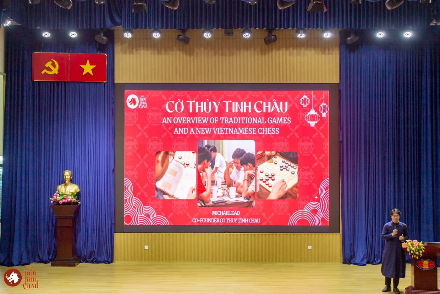 Hình ảnh phần trình bày của Co-founder trong chương trình giao lưu văn hóa cùng sinh viên đến từ các quốc gia Đông Nam Á tổ chức tại Trường Đại học Khoa học Xã hội và Nhân Văn Thành phố Hồ Chí Minh.