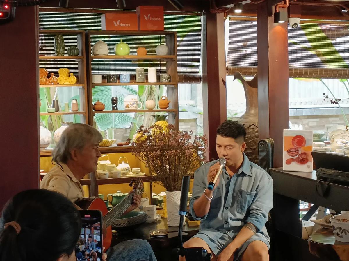 Cờ Thủy Tinh Châu at Happy Kitchen restaurant Thảo Điền