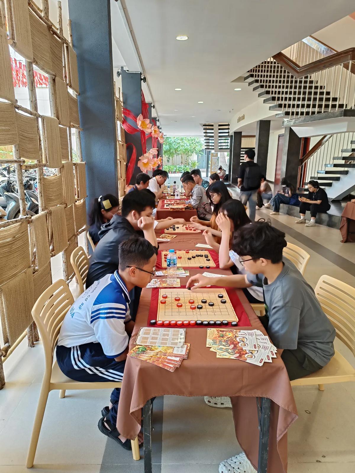 Câu Lạc Bộ Cờ Thủy Tinh Châu tại Nhà văn hóa thanh niên TP. HCM