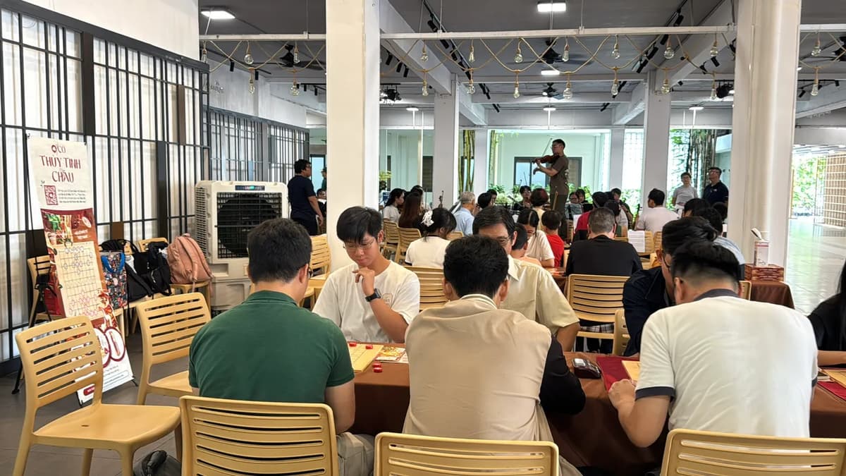 Câu Lạc Bộ Cờ Thủy Tinh Châu tại Nhà văn hóa thanh niên TP. HCM
