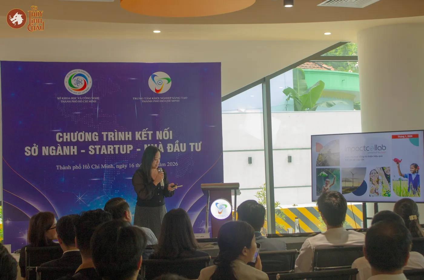 Phần trình bày của lãnh đạo tại chương trình kết nối Sở Ngành - Startup - Nhà Đầu tư