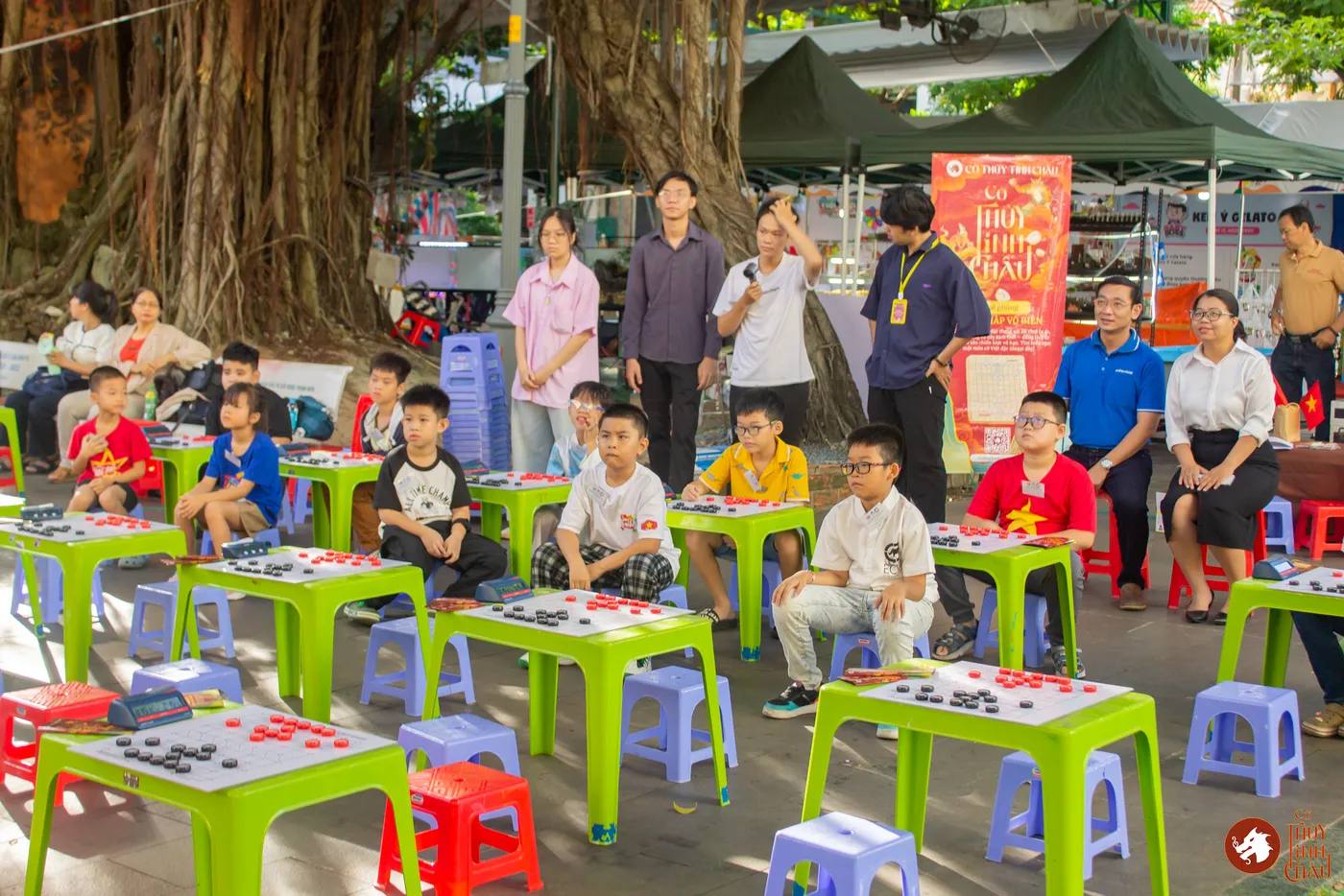 Hình ảnh các kỳ thủ dự khai mạc tại Liên hoan Cờ Thủy Tinh Châu thuộc Lễ hội Thiếu nhi TPHCM - Kids Fest 2026