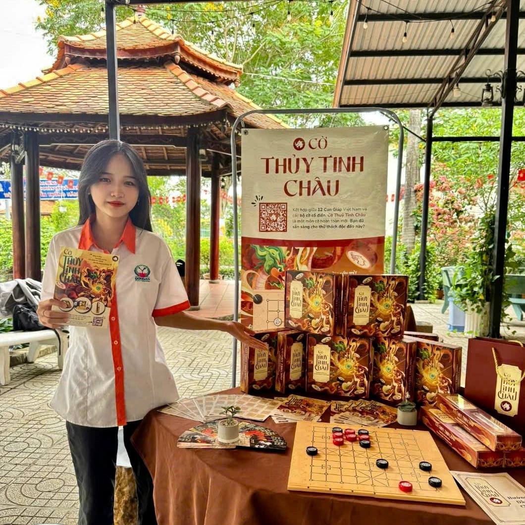 Hình chụp Workshop luyện Cờ Thủy Tinh Châu tại Trường Cao đẳng Công nghệ cao Đồng An