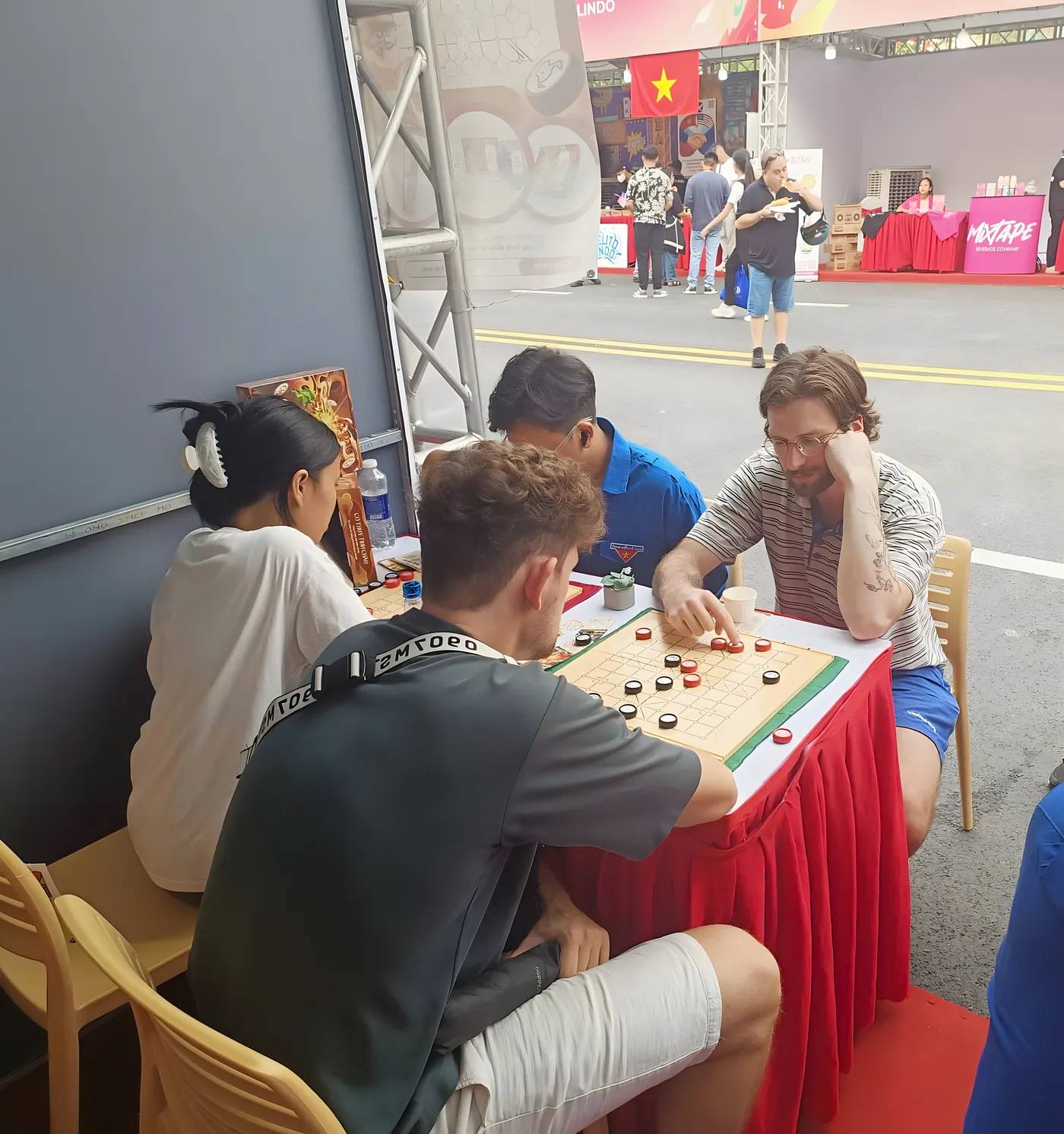 Cờ Thủy Tinh Châu - QiClash - Water Crystal Chess