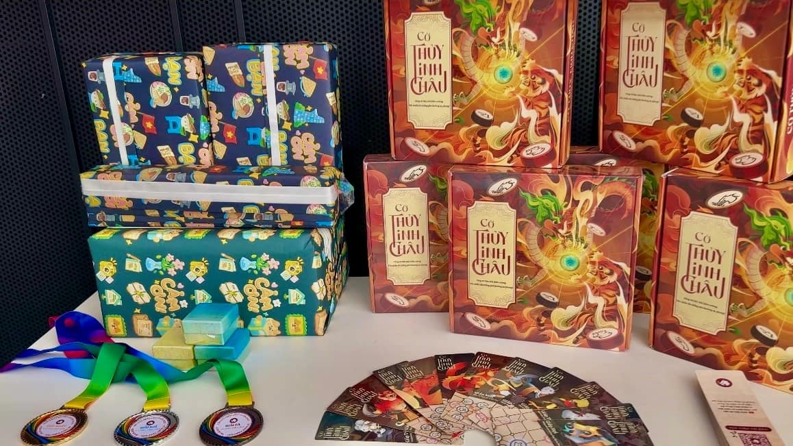 Hình chụp từ sự kiện Giải đấu Mini lần 1 tại Nhà sách Cá Chép cùng Cờ Thủy Tinh Châu