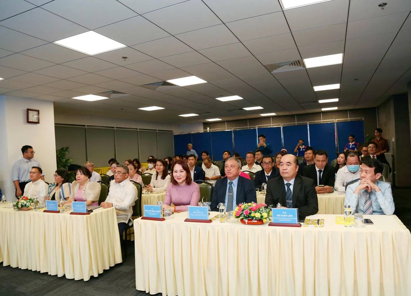 Toàn thể đại biểu tham dự sự kiện