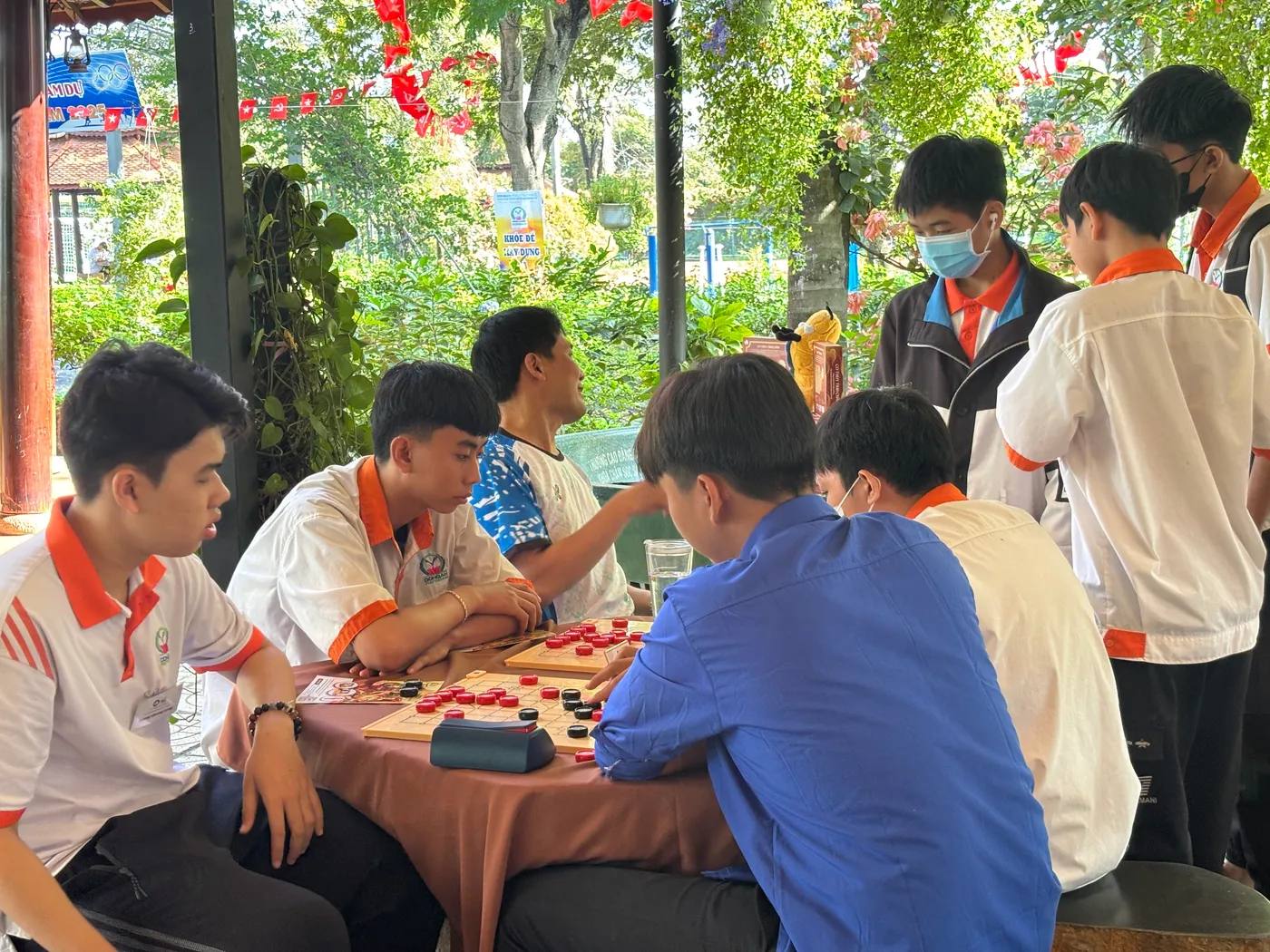 Hình chụp từ vòng bảng giải đấu Danh Kỳ Lưu Truyền tại Trường Cao đẳng Công nghệ cao Đồng An
