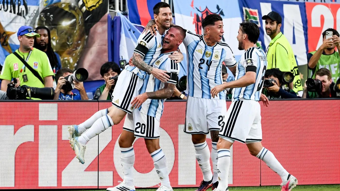 Hình ảnh đội tuyển Argentina ăn mừng sau khi ghi bàn tại World Cup 2026