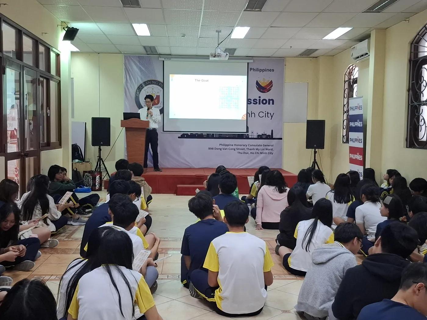 Cờ Thủy Tinh Châu at VICS