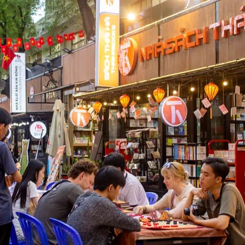 Hội hè phố thị lan tỏa cờ trí tuệ Việt giữa lòng Đường Sách