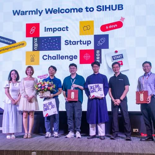 SIHUB gắn kết sinh viên quốc tế qua ván Cờ Việt Nam