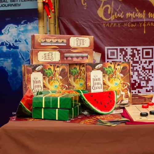 Tôn vinh trí tuệ Việt mừng Xuân Bính Ngọ tại Dinh Độc Lập