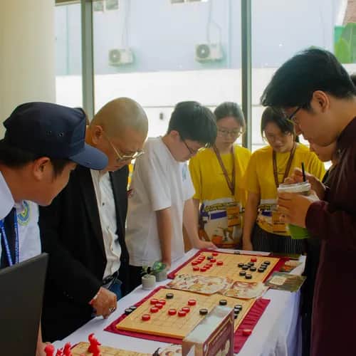 QiClash ĐỒNG HÀNH CÙNG CÂU LẠC BỘ "MẸ LÀ CỐ VẤN 365"