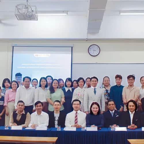 Sinh Hoạt Khoa Học Quốc Tế Về Tái Cấu Trúc Vùng Đô Thị Phía Nam